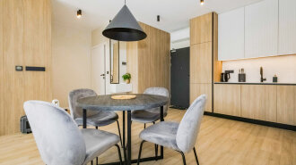 Apartament B402