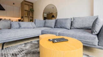 Apartament B402
